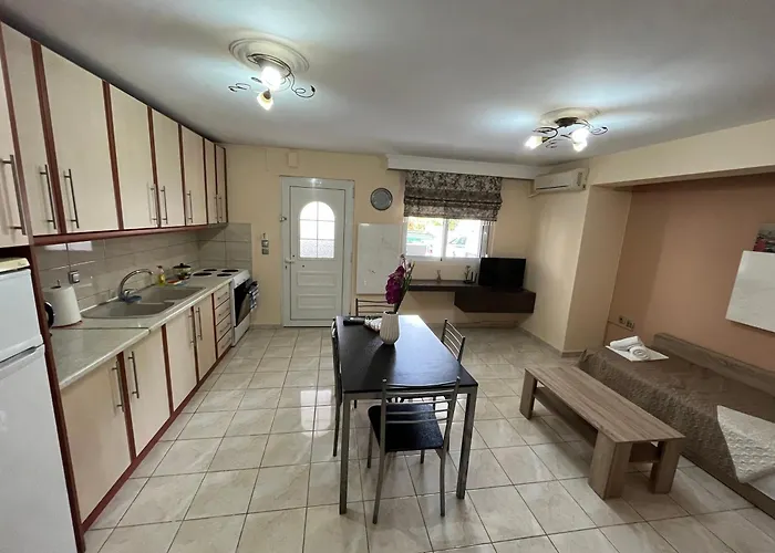 Billys Apartament Néa Péramos